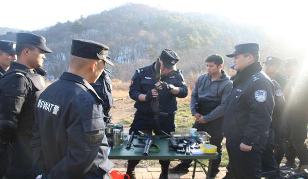 吃鸡射击隐藏辅助器苹果版(吃鸡辅助器苹果)