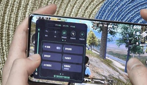 如何用oppo手机玩和平精英开挂（如何辨别和平精英开挂）