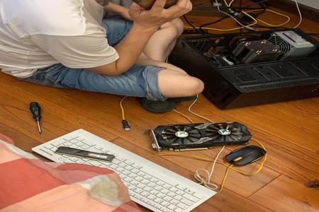 在开过挂的电脑吃鸡（新电脑配置要求对比旧电脑）