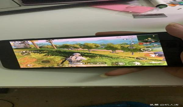 苹果怎么开吃鸡辅助(苹果手机怎么开吃鸡挂)