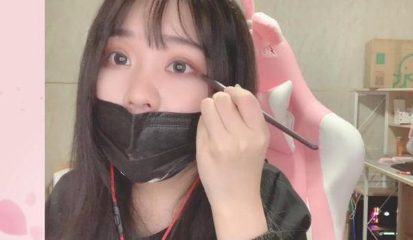 lol主播开挂吃鸡怎么办（如何辨别主播是否开挂）